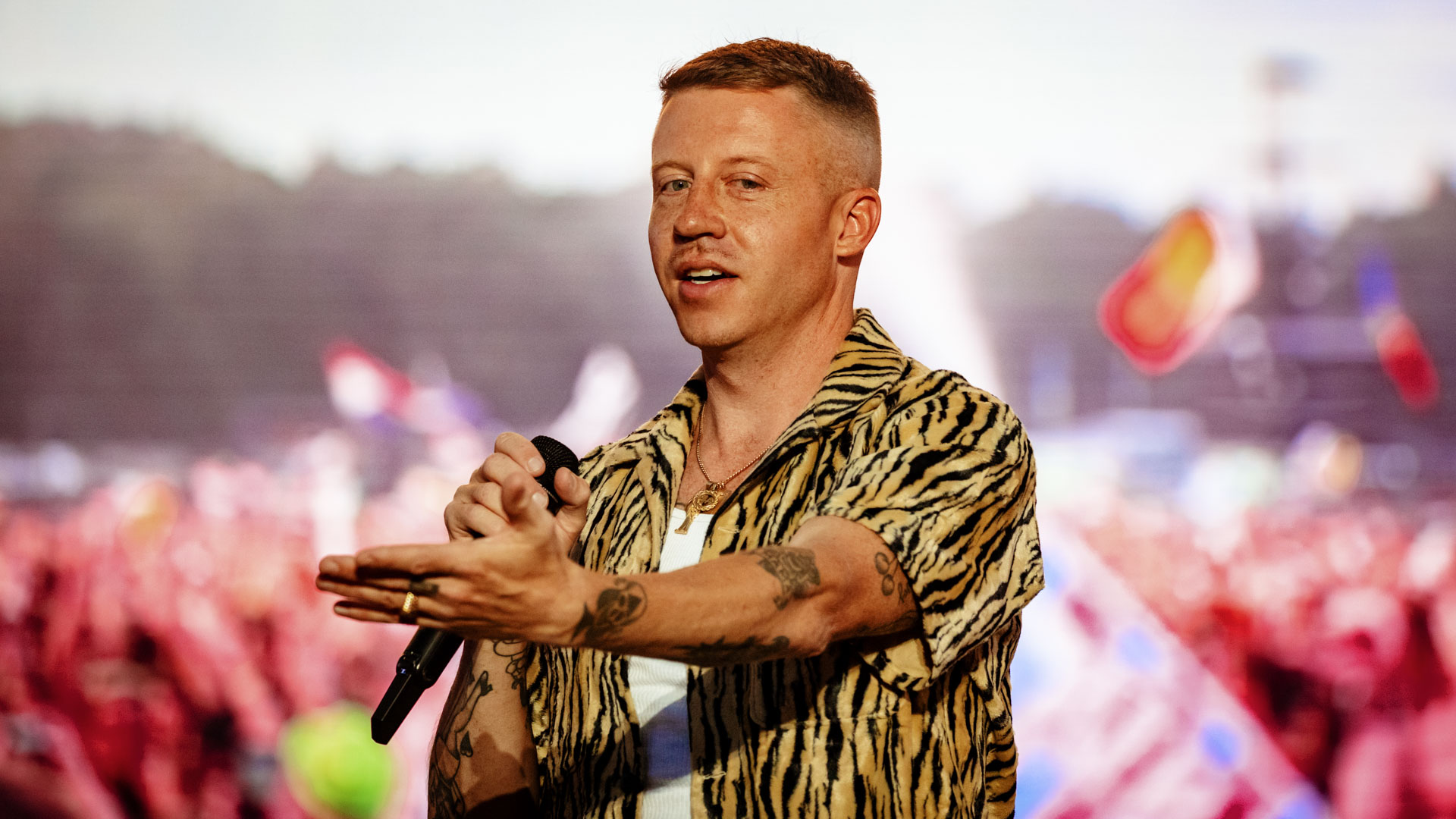 Macklemore spendet nach Ed-Sheeran-Tour-Aus eine Million Dollar für Palästina-Hilfe